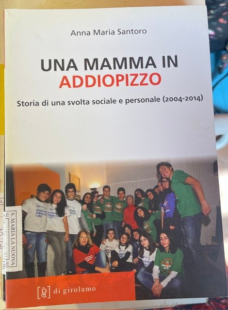Copertina del libro Una mamma in addiopizzo