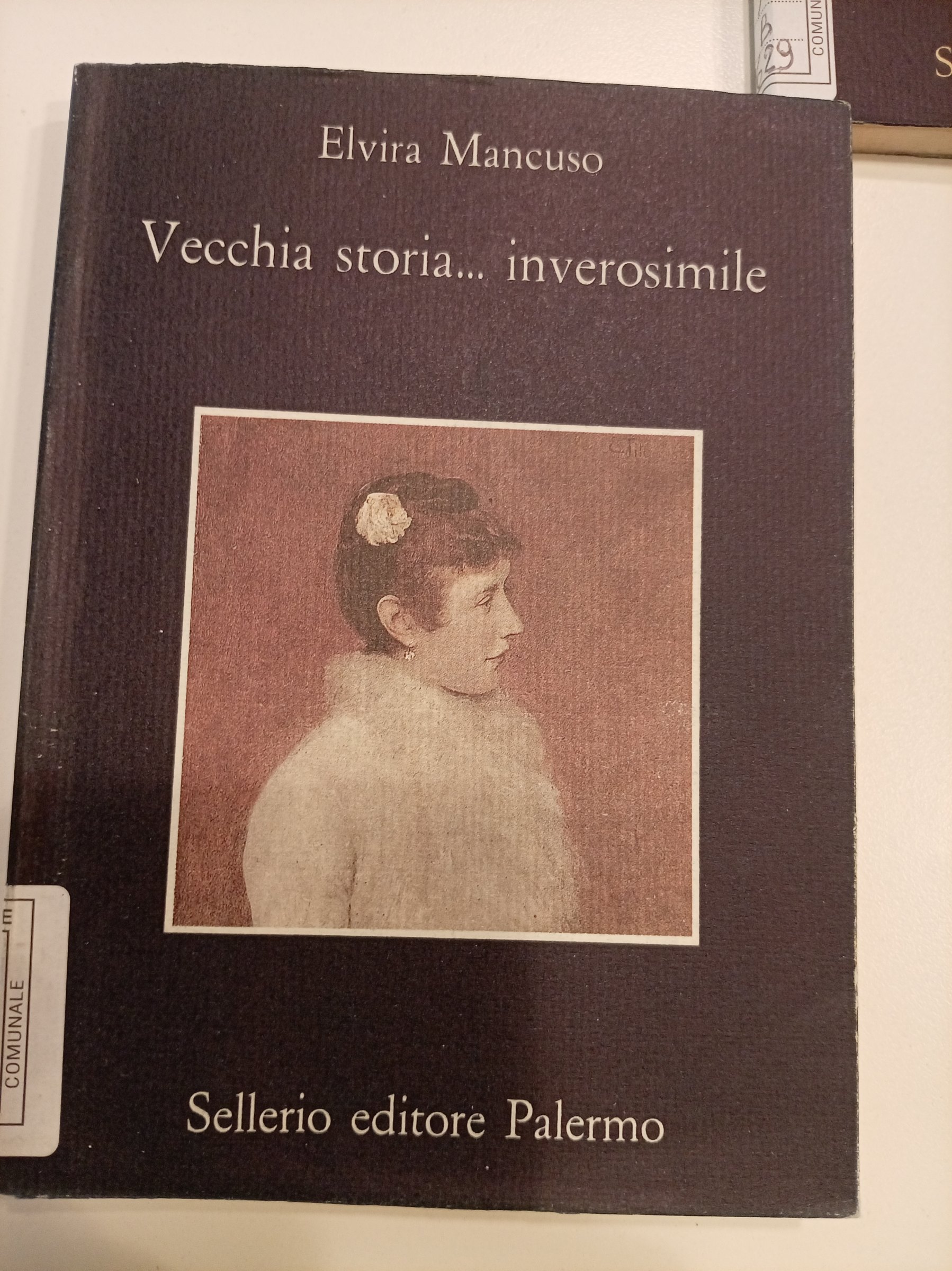 Copertina del libro Vecchia storia...inverosimile